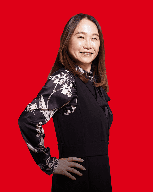 Natsuko Kayashima smiling